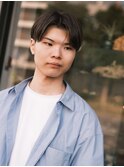 メンズ ナチュラルセンターパートスタイル