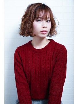 シック(Chic) フェザーバングうる艶髪抜け感ヘア アンニュイヘアセシルカット