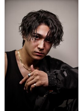 ゴート(GOATO) ツイストスパイラル かき上げセンターパート 耳掛け