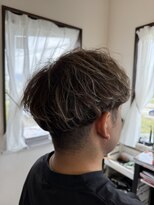 コアフィールフィス(COIFFURE fils) 新規お得クーポンあり【見附 今町】メンズハイライトヘア