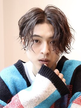 ルーシー 渋谷(LUCEY) センターパートフェザーパーマシャドウパーマメンズパーマ