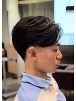 メンズヘアフェイス(Men's hair FACE。)&nbsp;刈り上げセンターパート/ニュアンスパーマ/メンズヘア