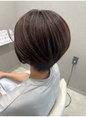 ショートボブ