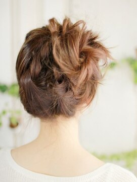 ヘアメイク ナル(hair make nalu) プチオシャレなアップスタイル