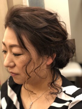 レイアンドアビオン(RAY&ABION) 結婚式 パーティ およばれ 波ウエーブ アップスタイル