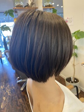 オルガ ヘアアンドメイク(Oluga hair&make) コンパクトショート
