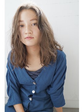 コス(kos) 【nanuk＊UEKI】ロングボブ＊ニュアンスウェーブ