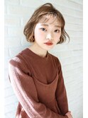 シースルーオン眉ボブ