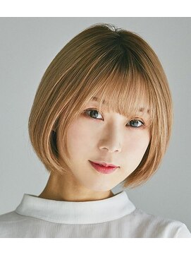 ビアンコカーロ 用賀店(Bianco caro) 甘め愛されショートボブ/ハイトーンカラー/20代30代