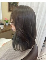 コアフィールフィス(COIFFURE fils)&nbsp;《見附　今町》インナーグリーン×ナチュラルマット　ロング