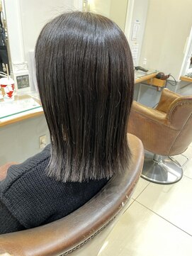 ネオリーブアイム 横浜西口店(Neolive aim) 切りっぱなしボブ グレージュ【横浜】w