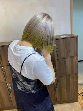 アンククロス 表参道(ANKH CROSS) ホワイトベージュ×イエロー