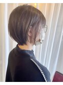 ショートボブ