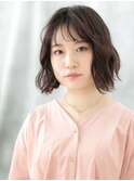 暖色カラーでシースルー前髪の柔らか大人ボブｊ小山20代30代40代
