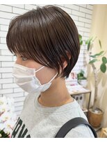 シフト(SHEEFT)&nbsp;大人可愛いナチュラルショートスタイル ツヤ髪髪質改善