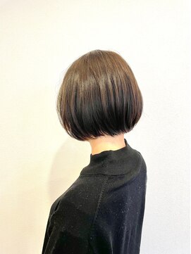 エン(enn...) 丸みショートボブ30代40代50代