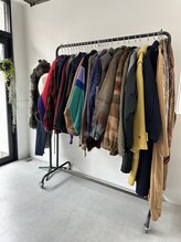 【大人が着る古着】を販売しております☆バイヤーがこだわって集めた状態が綺麗な洋服を是非チェック！