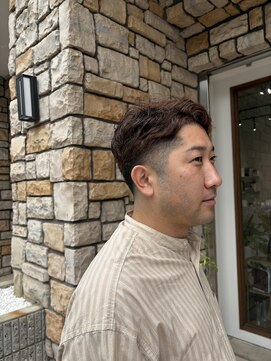 クルト バイ マルカ(KURT by MARUCA) 天然パーマ/スキンフェード/メンズカット/20代30代40代50代