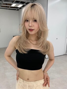 ユーフォリア 新宿通り(Euphoria) ザクザクレイヤー/ハッシュカット/韓国レイヤー/くびれ