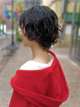 ビュートリアム 梅田(BEAUTRIUM) 秋おすすめショートパーマ