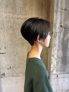 アイイロ(ai-iro) トップふんわりくびれショート