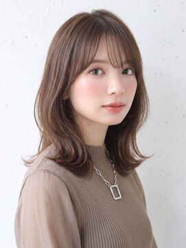ラミ(L'ami) 《吉田光ノ丞》くびれミディアム/外はねミディアム/顔まわり
