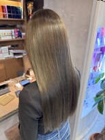 アトリエナガノツー 千葉富士見店(atelier nagano 2)&nbsp;ネオメテオストレート×カーキアッシュ【千葉/千葉中央】