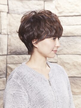 レスピア 銀座(Respia) 大人のショートスタイル【銀座 Respia】