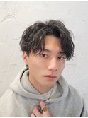 短髪ツイストスパイラルパーマツーブロックアップバングショート