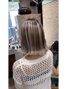 ラフ 難波店(LAFF) #黒髪#ボブルフ#ネビージュ#小顔#ワンレン