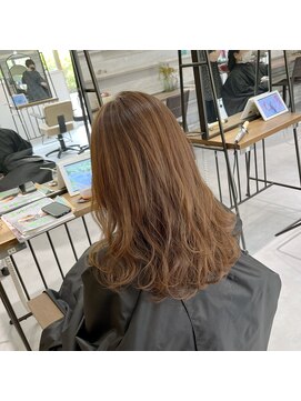 キキ(kiki by KENJE) 透明感ブラウンカラー