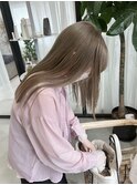 クリアベージュ