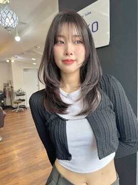 リコバイアフロート(riko by afloat) レイヤーカット/レイヤーロング/ワンカール/グレージュアッシュ