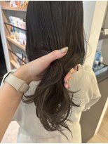 ユーフォリア 青山(Euphoria) 【担当きょうこ】色落ちまで綺麗なシアオリーブベージュ