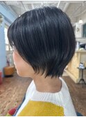 くびれボブミニウルフ透明感シルバーアッシュグレージュカラー