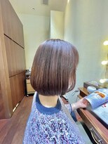 エルサフィロ ヨドヤバシ(el zafiro yodoyabashi)&nbsp;【el zafiro yodoyabashi】丸みを感じる大人女性ボブ