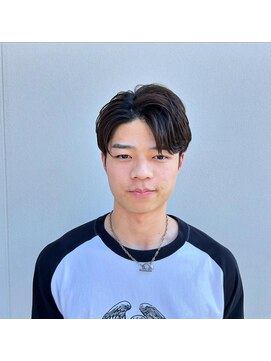 トレイル(Trail) 韓国風センターパート