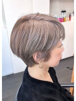 エムプラス 二子玉川(Mplus)&nbsp;【60代～】明るい白髪ぼかしでも老け見えしない A Mplusミズイデ