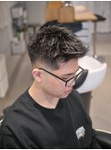 直毛の方へ。スパイキーフェードボウズ