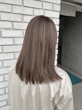 オーガニックエコ 川越(organic+eco) 30代40代大人かっこいいベージュハイライト×ミディアムレイヤー