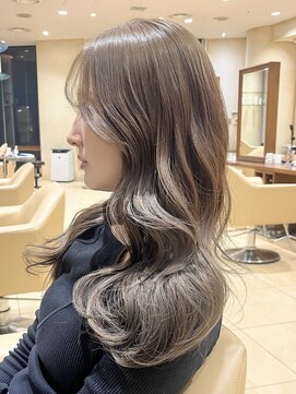 ザック ヴィ(ZACC  vie) レイヤーカット/ブリーチなしベージュ/ブリーチなしダブルカラー