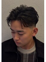 ヒロギンザ 青山店(HIRO GINZA)&nbsp;センターパート×ツーブロ束感ナチュラル