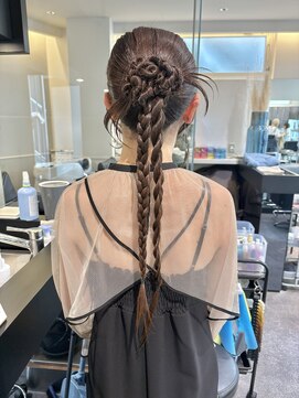 ケンジ 横浜(KENJE) カチモリヘア/タイトヘア/ポニーテールアレンジ/お呼ばれヘア