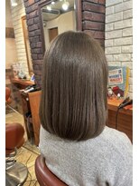 ヘアメイク フレンシア(hair make flencia) 艶感たっぷりグレージュボブ【245スタイル】