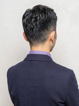 ワンワンオー バーバーショップ 長浜店(@110 BARBER SHOP) ジャケットフェード　メンズフェードきっちり