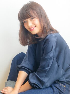 クラン(CLAN) ツヤのあるボブ」