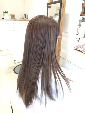 ヘアーリゼル(Hair Rizel) ホワイトパープルアッシュ