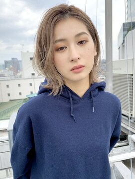 アイティー バイ アルバム 中野店(IT by ALBUM) ニュアンスレイヤーボブ_カーキグレージュマッシュショート_8270