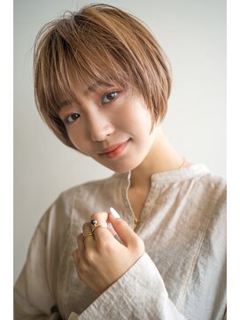 クオン 今泉(quon) 【quon】ショートカット -天神 今泉 薬院-