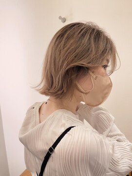 ナップヘアー NAP hair 【伸ばしてる方へ！】ロブ×大人ハイトーンベージュ